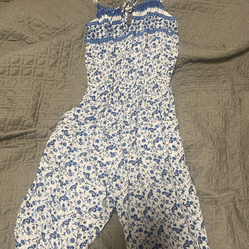 blue and white flower romper outfit